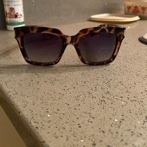 Emerald Isle polarized tortoise shell sunglasses